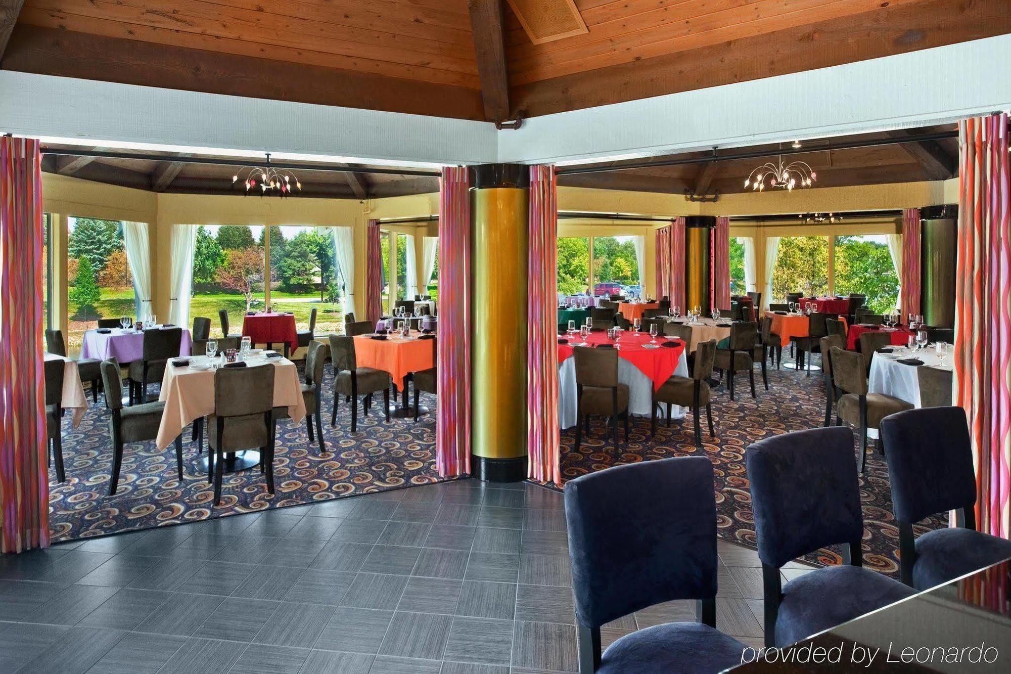 Indian Lakes Hotel Блумінгдейл Ресторан фото